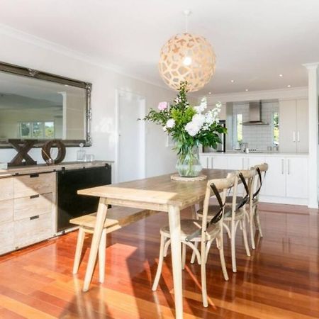 Views, Close To Town Havelock North Extérieur photo