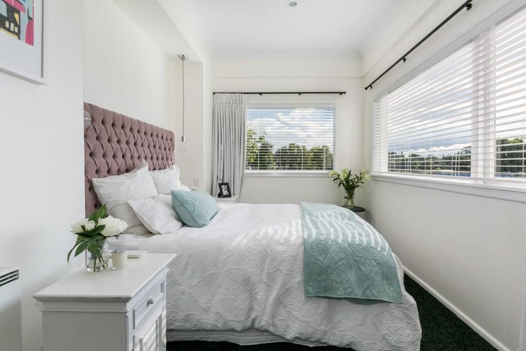 Views, Close To Town Havelock North Extérieur photo