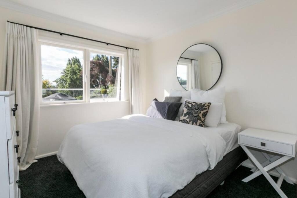 Views, Close To Town Havelock North Extérieur photo
